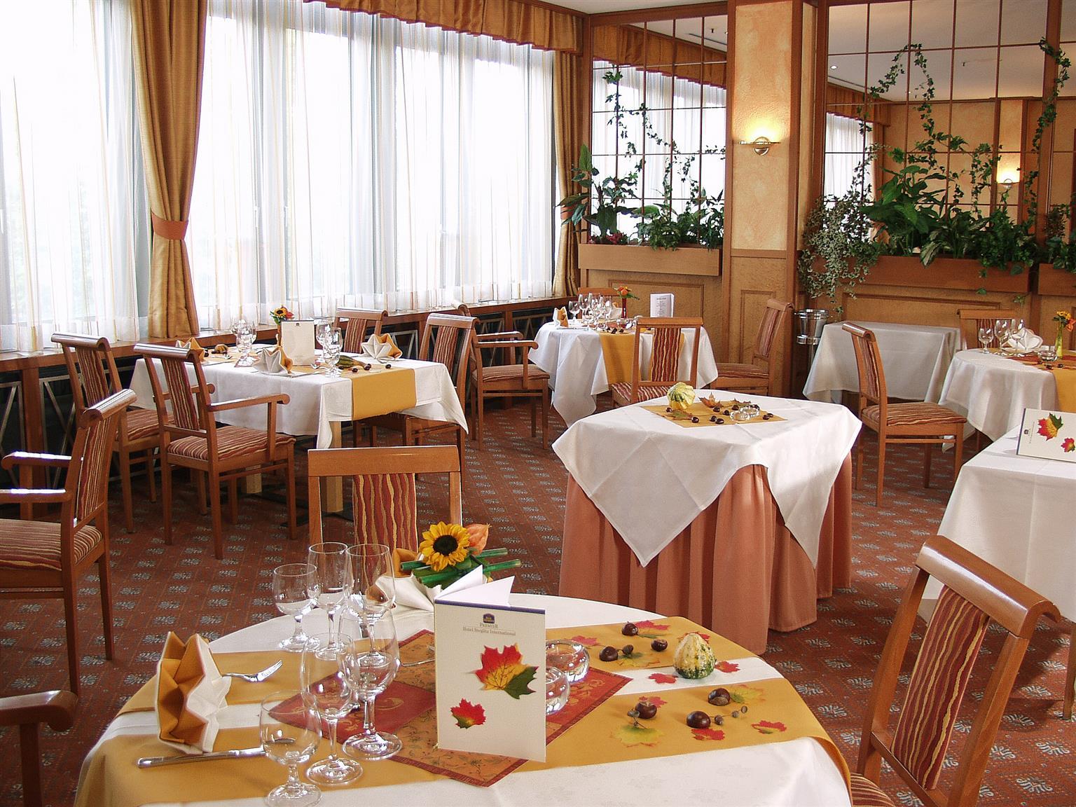 Hotel Steglitz International Berlín Restaurace fotografie